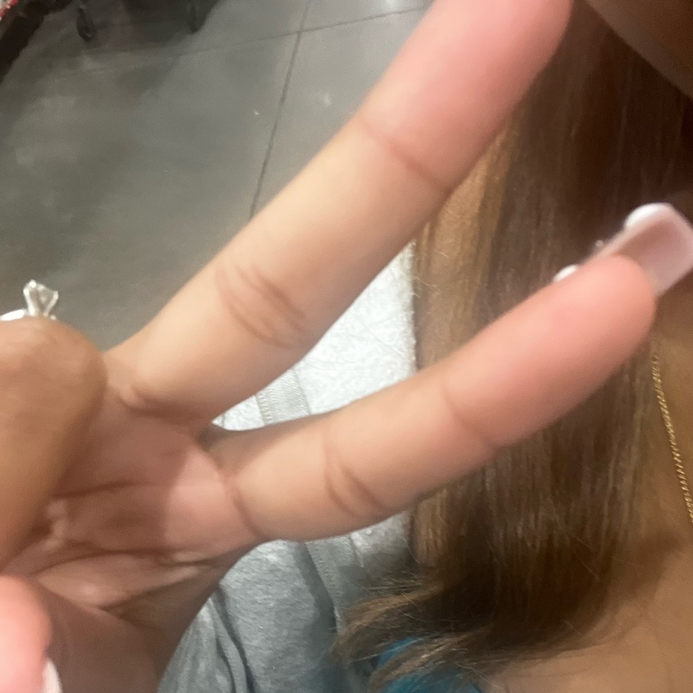 𝐌𝐞𝐞𝐭 𝐲𝐨𝐮𝐫 𝐩𝐨𝐬𝐡𝐞𝐫, 𝐆𝐢𝐬𝐞𝐥𝐥𝐞